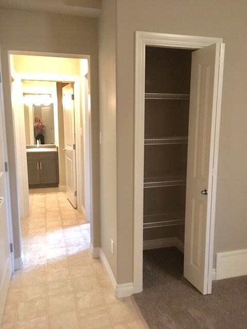 22223 88 Ave Nw - Photo 3 of 8