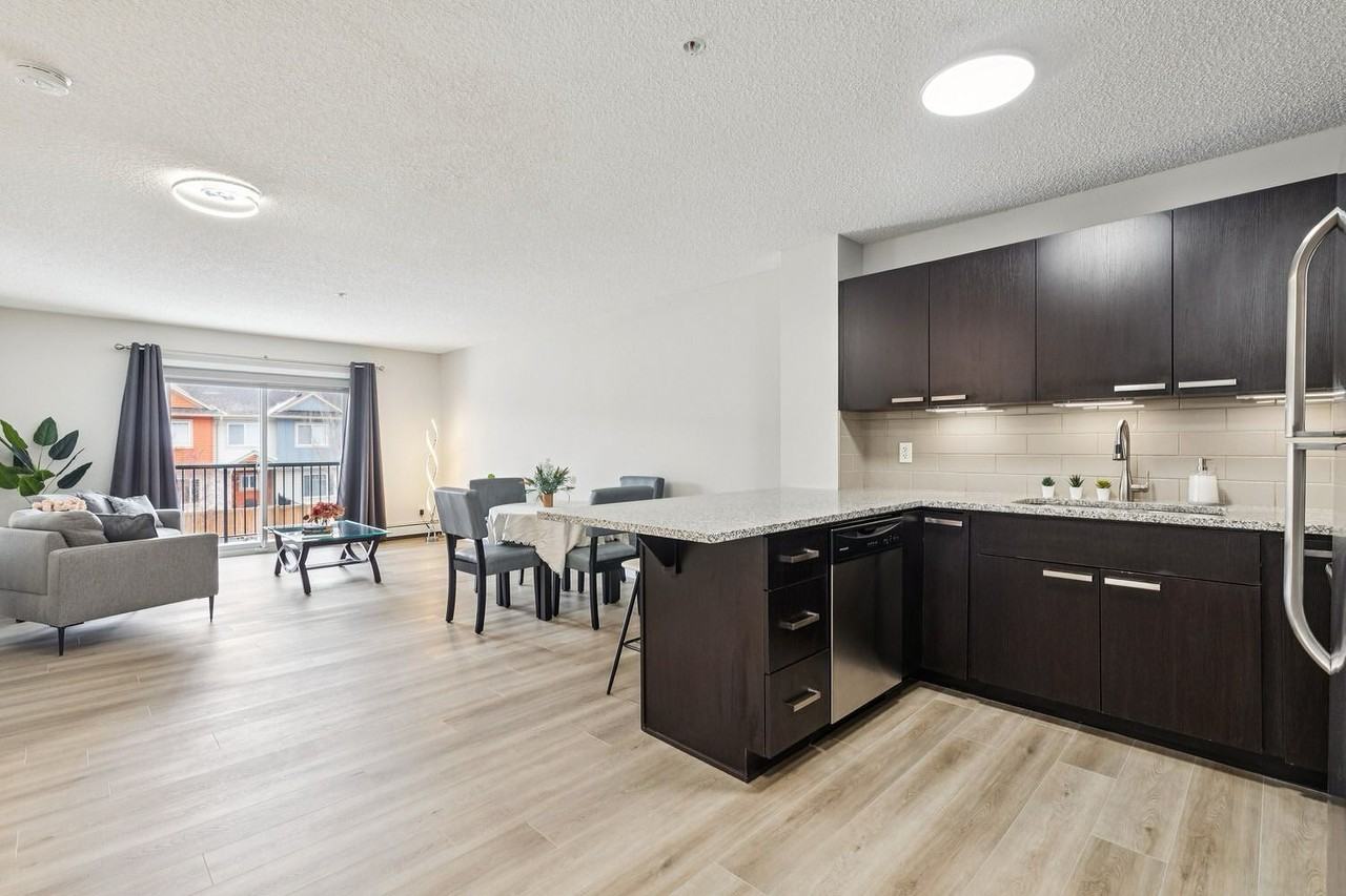 14808 125 St Nw - Photo 2 of 10