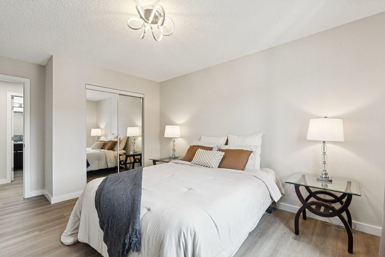 14808 125 St Nw - Photo 3 of 10