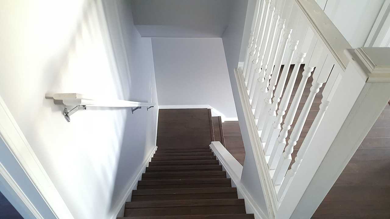 11219 103a Ave Nw - Photo 7 of 14