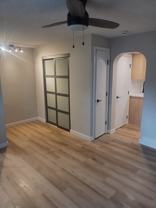 2320 16 St Sw Unit 3 - Photo 1 of 1