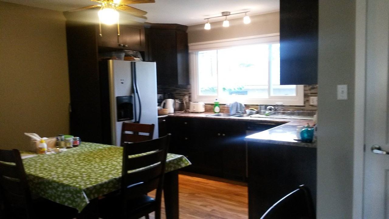 10908 51 Ave Nw - Photo 2 of 5