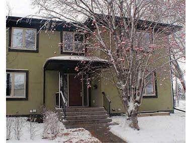 10605 63 Ave Nw - Photo 2 of 20