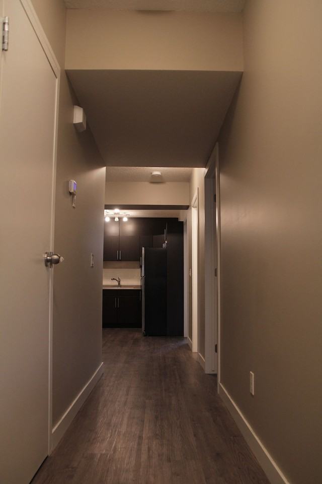 11040 84 Ave Nw - Photo 7 of 11