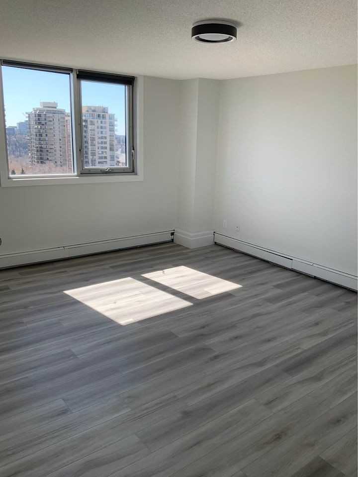 10160 Centurion Tower - Photo 6 of 12