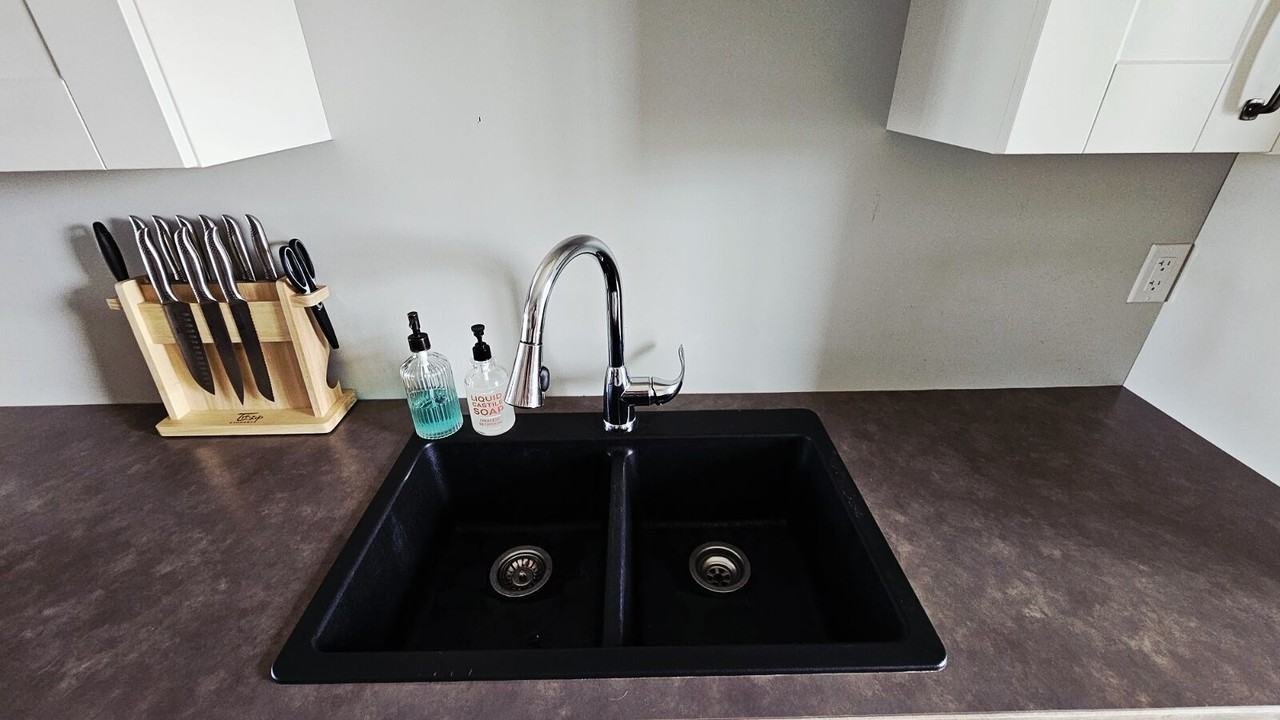1409 Main - 1409 20 Avenue - Photo 6 of 11