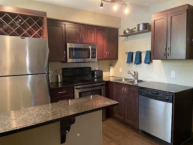 2902 - 2902 17 Ave Sw - Photo 4 of 11