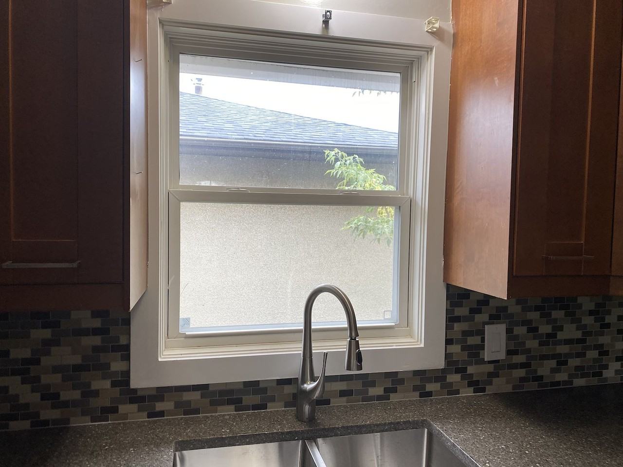 11715 139 St Nw - Photo 5 of 19