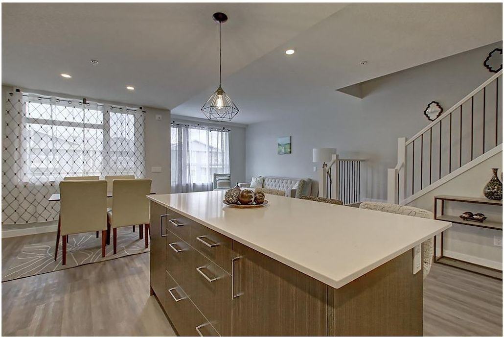 1734 11 Ave Sw - Photo 4 of 12