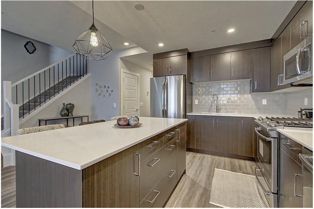 1734 11 Ave Sw - Photo 6 of 12