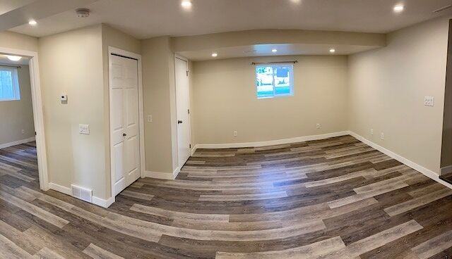 1527 42 St Se - Photo 7 of 18