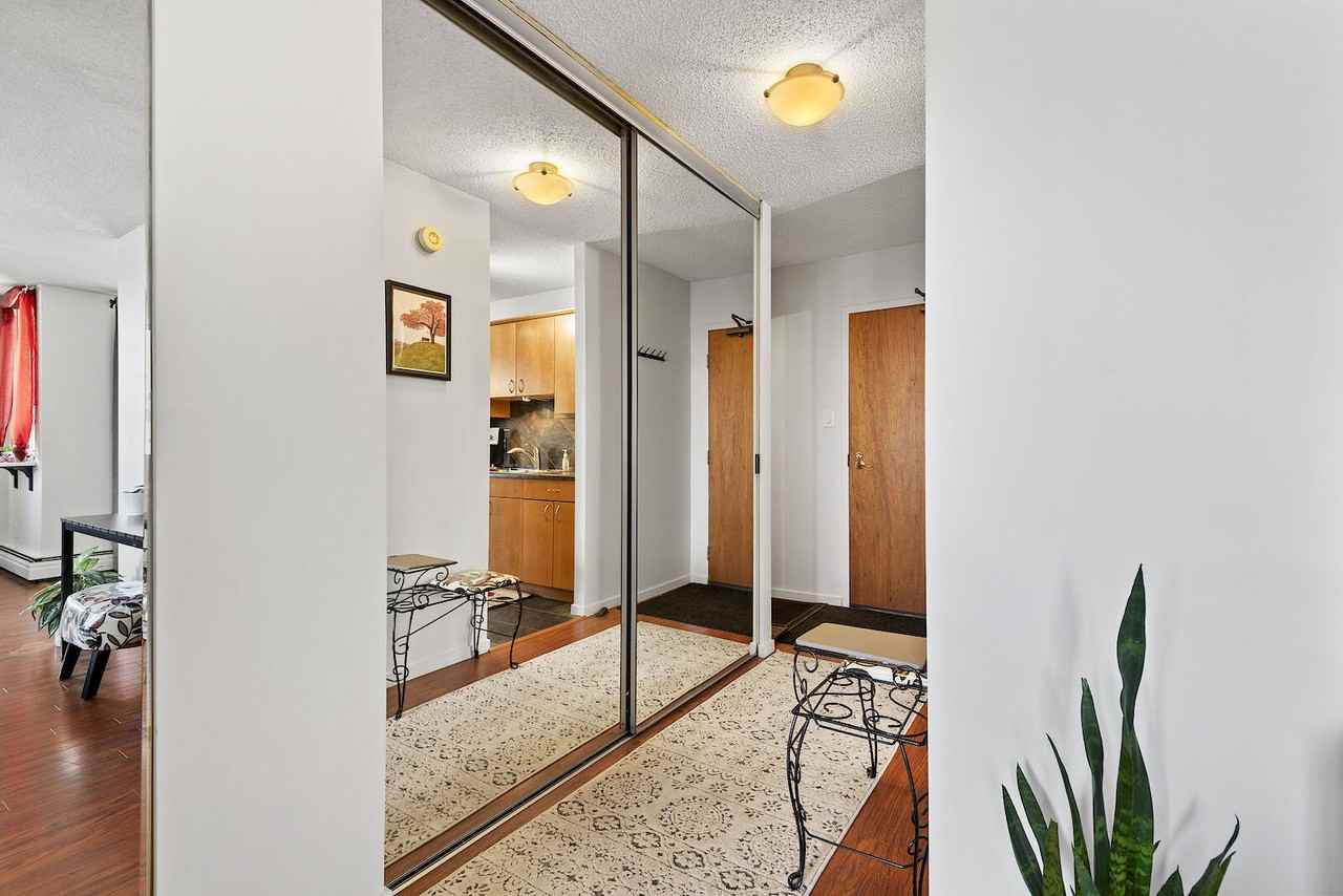 12121 Top Of The Valley Apartments - Photo 5 of 50
