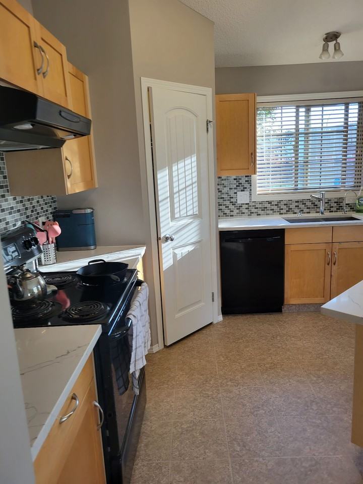 11 Everridge Sq Sw - Photo 6 of 14