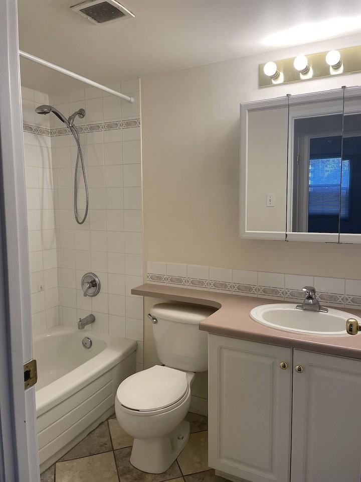 525 13 Ave Sw - Photo 7 of 12