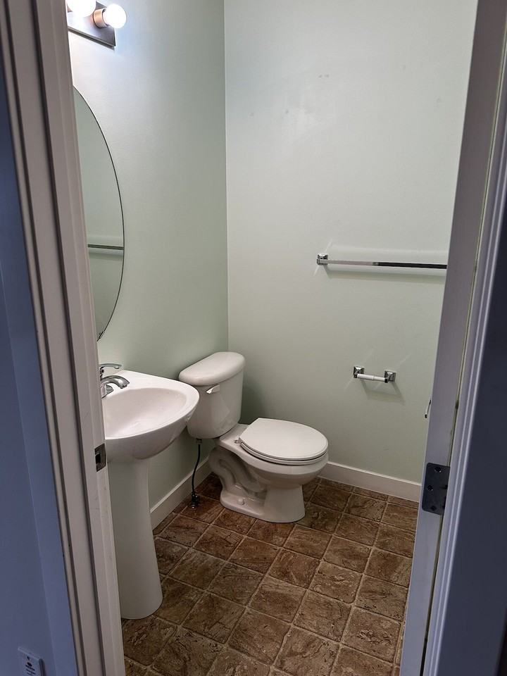 101 Saddlebrook Way Ne - Photo 4 of 21