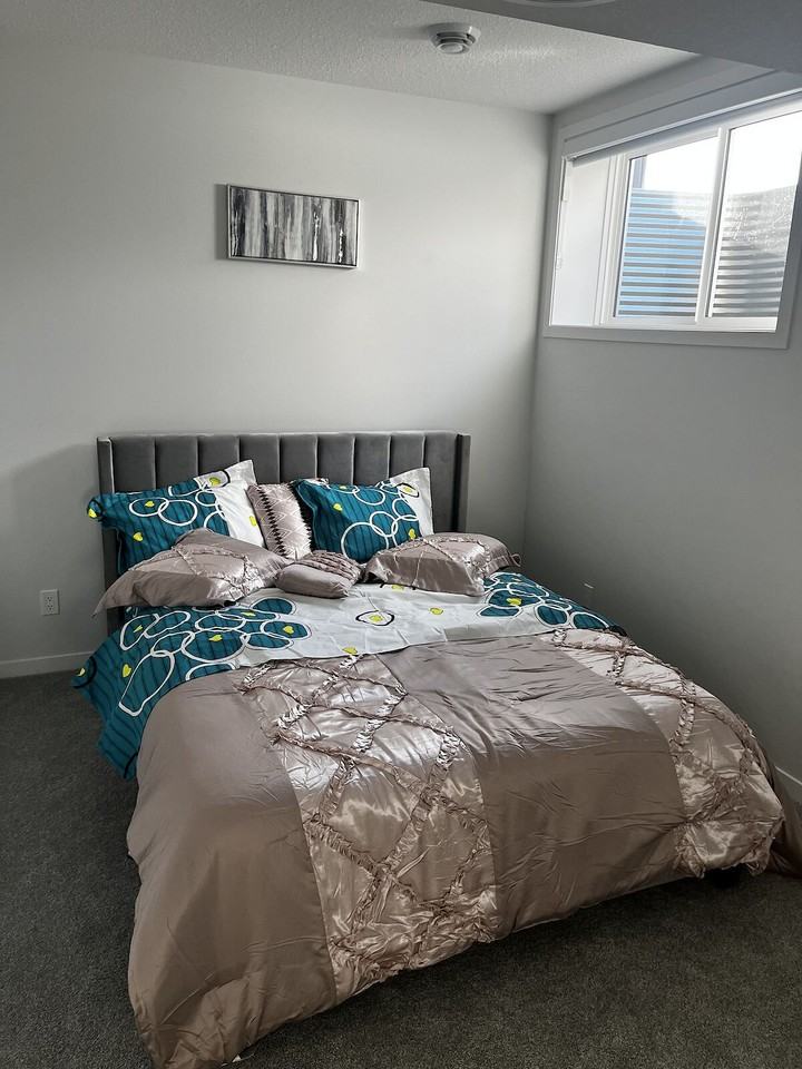 93 Setonstone Green Se - Photo 7 of 14