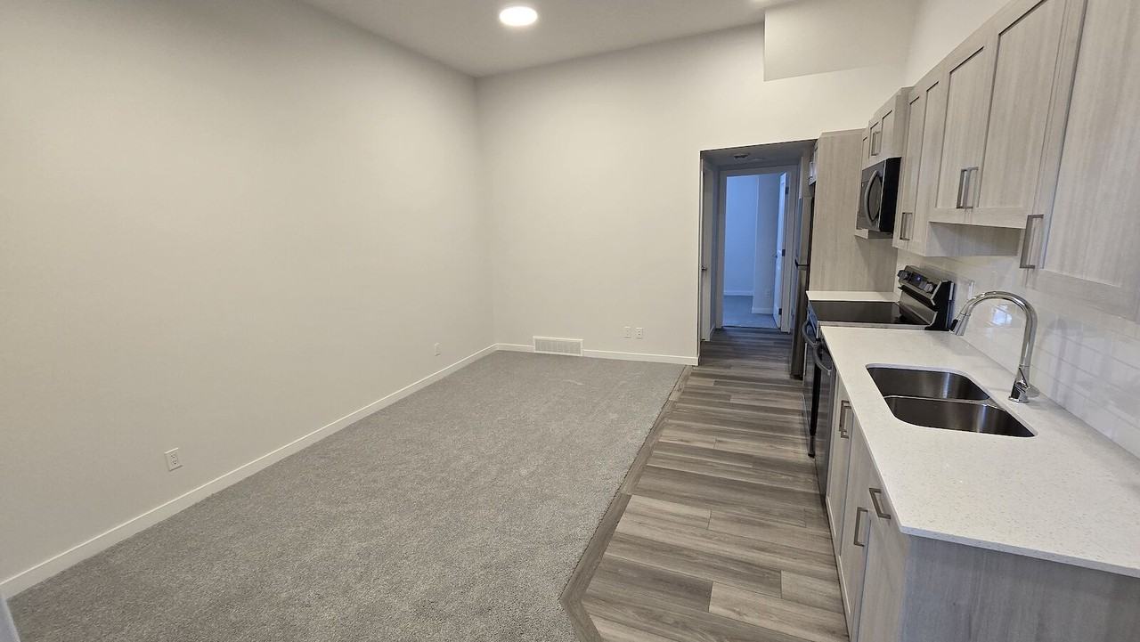 329 Magnolia Way Se - Photo 6 of 14