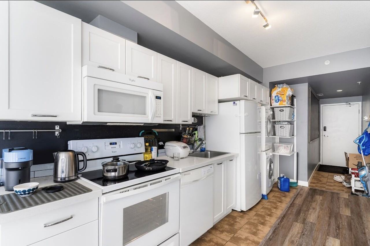 3830 Brentwood Rd Nw - Photo 3 of 18