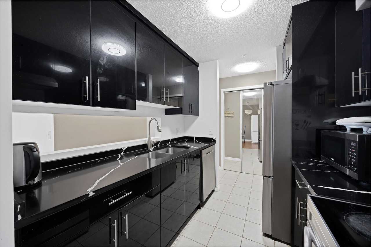900 Arbour Lake Retirement Res - Photo 4 of 9