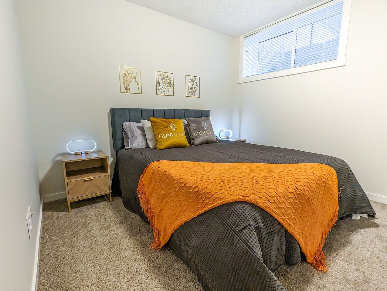 Cranbrook Square Se - Photo 5 of 28