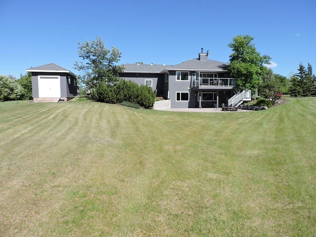Okotoks Dr - Photo 3 of 21
