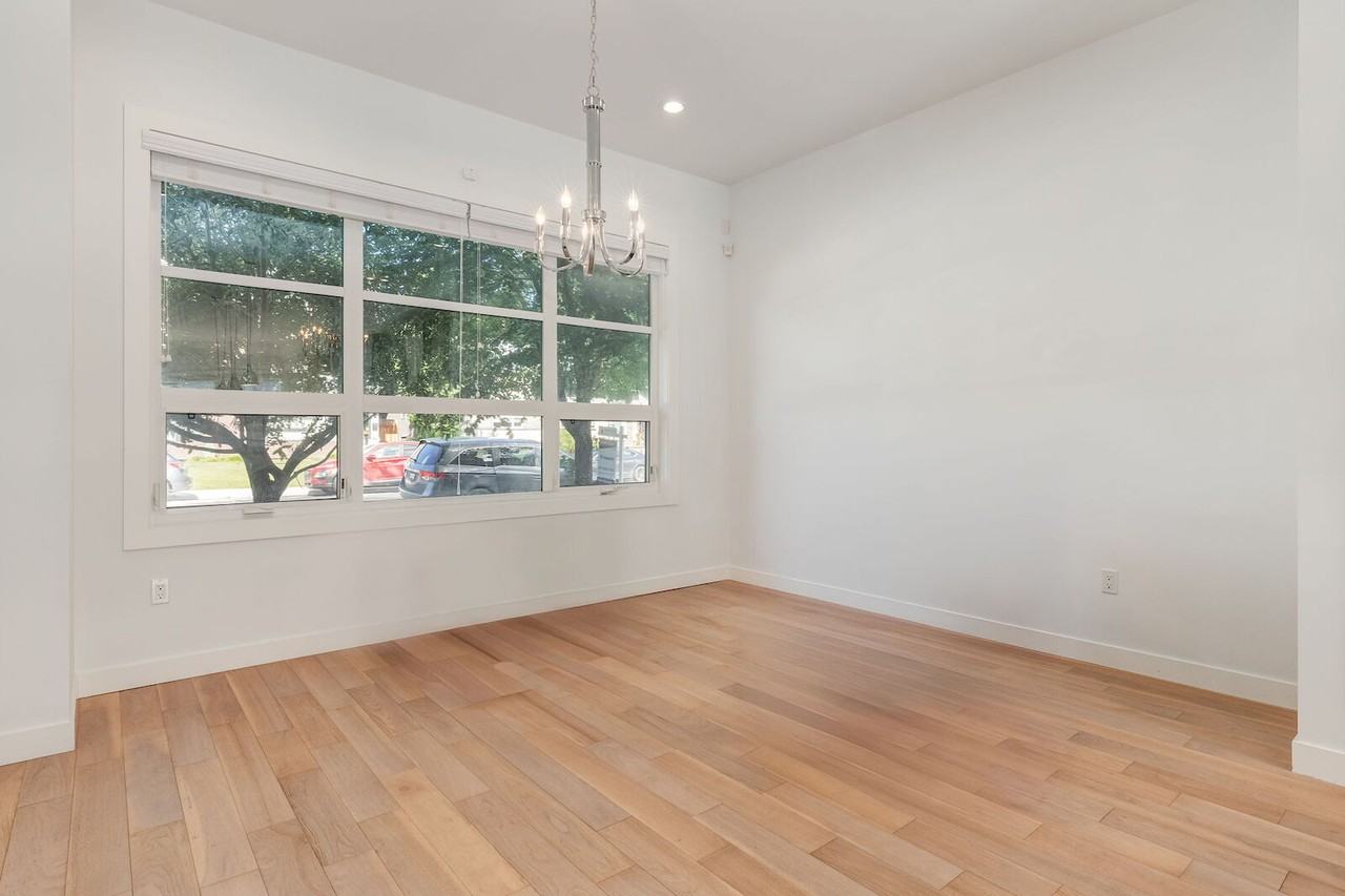 3110 5 St Nw - Photo 6 of 22
