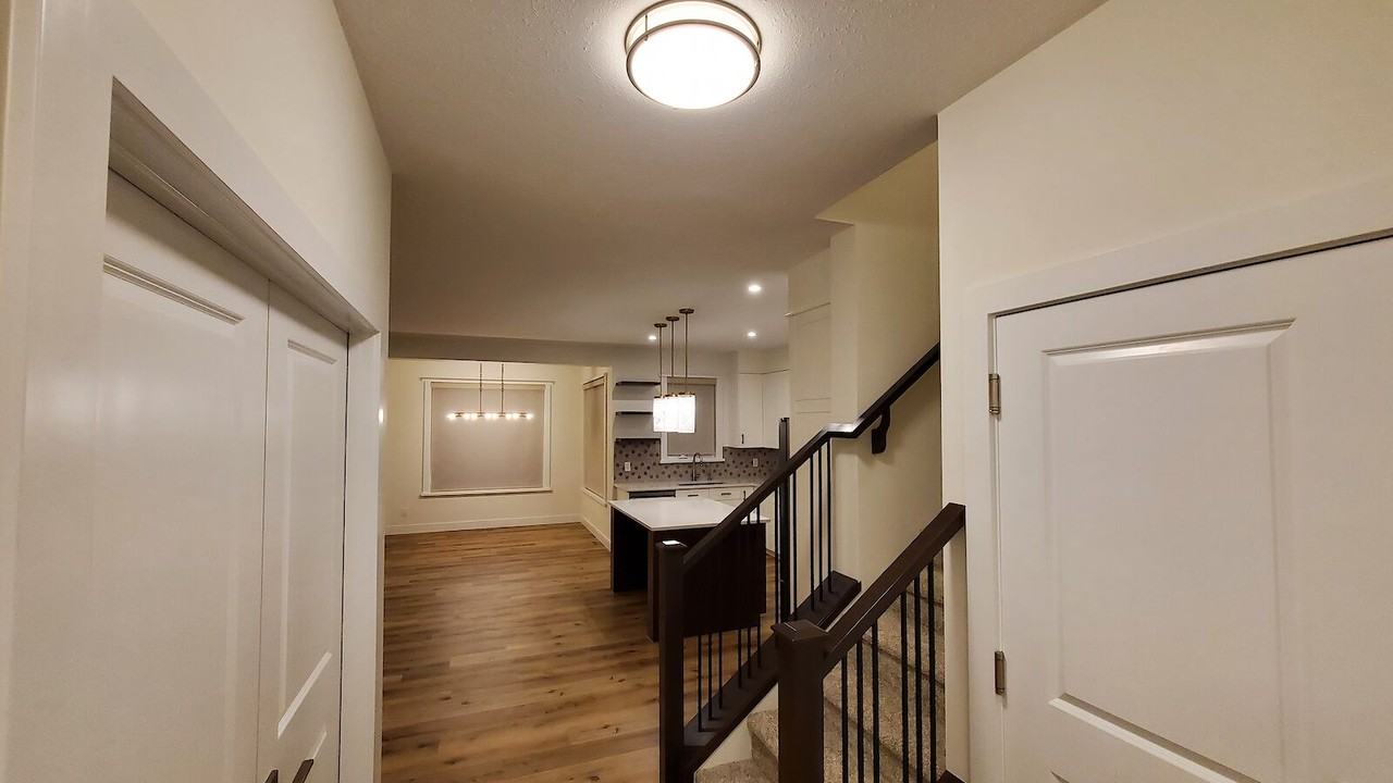 53 Birkshire Cres - Photo 7 of 37