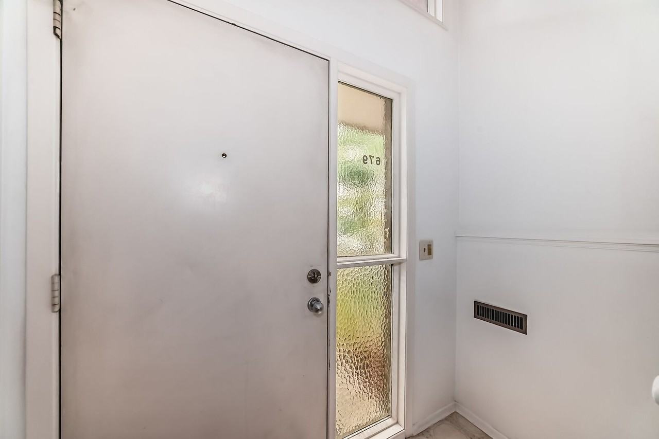 679 Whiteridge Rd Ne - Photo 2 of 29