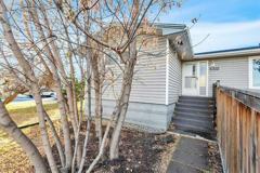 5702 West Park Cres - Photo 1 of 1