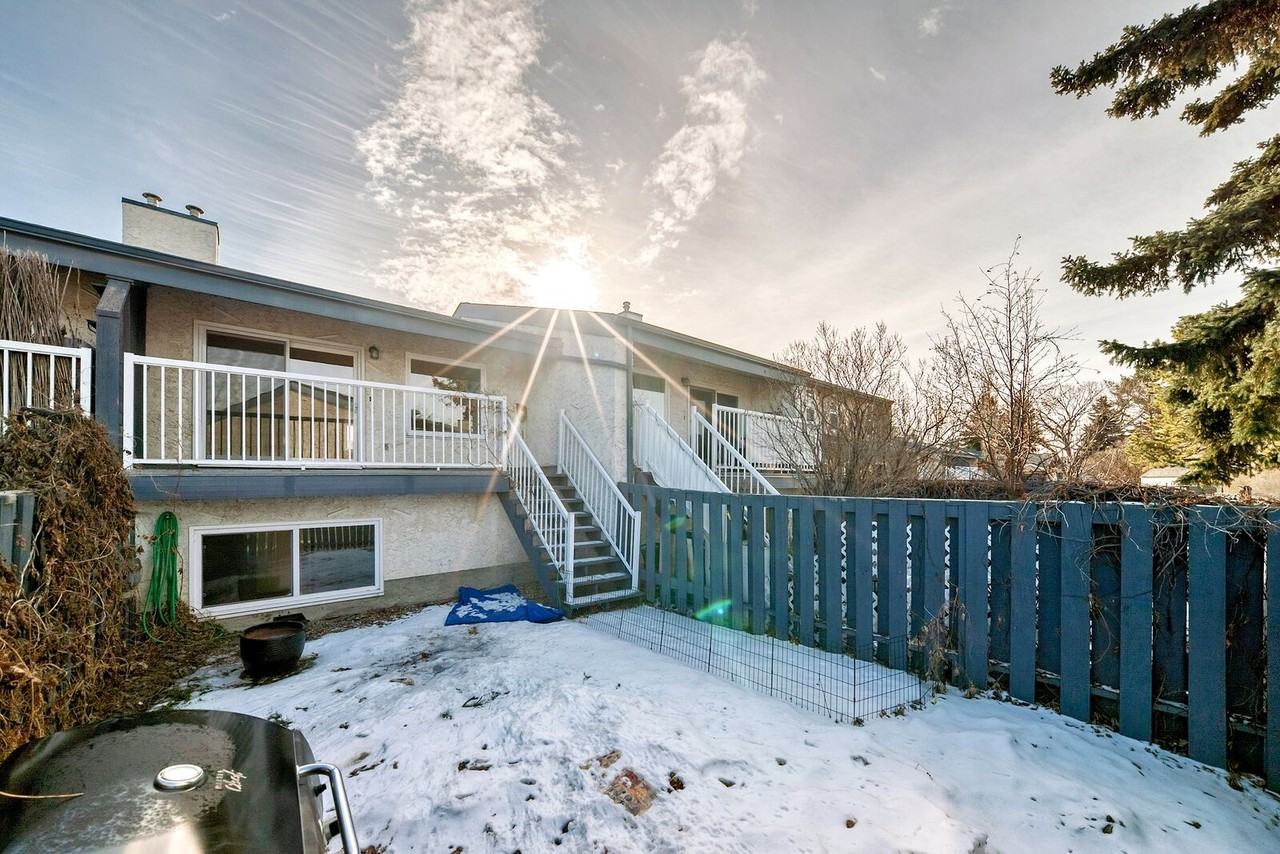 7100 171 St Nw - Photo 3 of 14