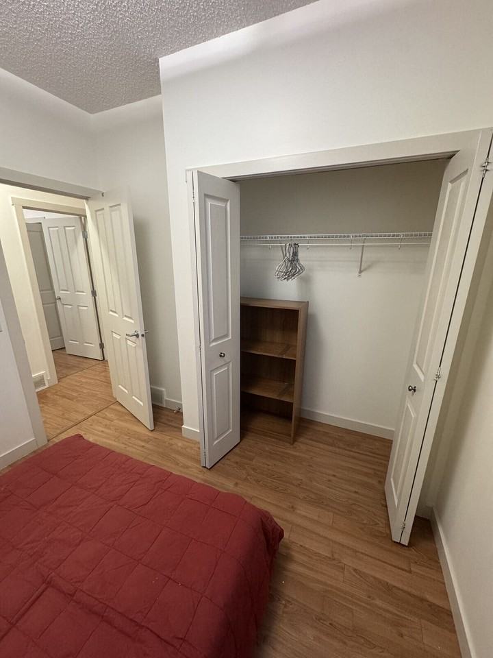 36 Elgin Meadows Manor Se - Photo 5 of 20
