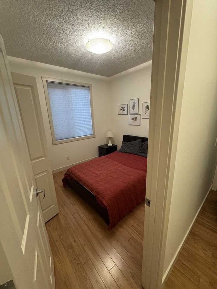 36 Elgin Meadows Manor Se - Photo 7 of 20