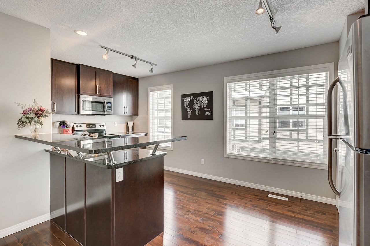1226 Cranford Crt Se - Photo 7 of 12