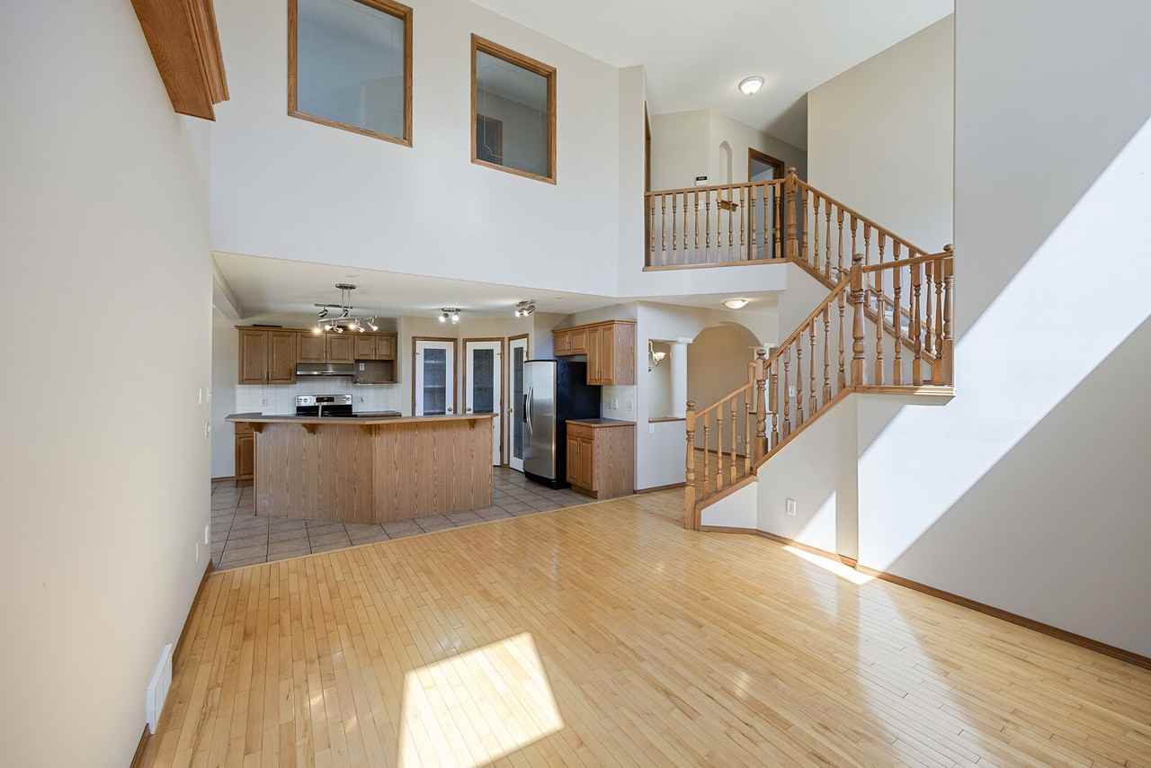 485 Saddlecreek Way Ne - Photo 2 of 44
