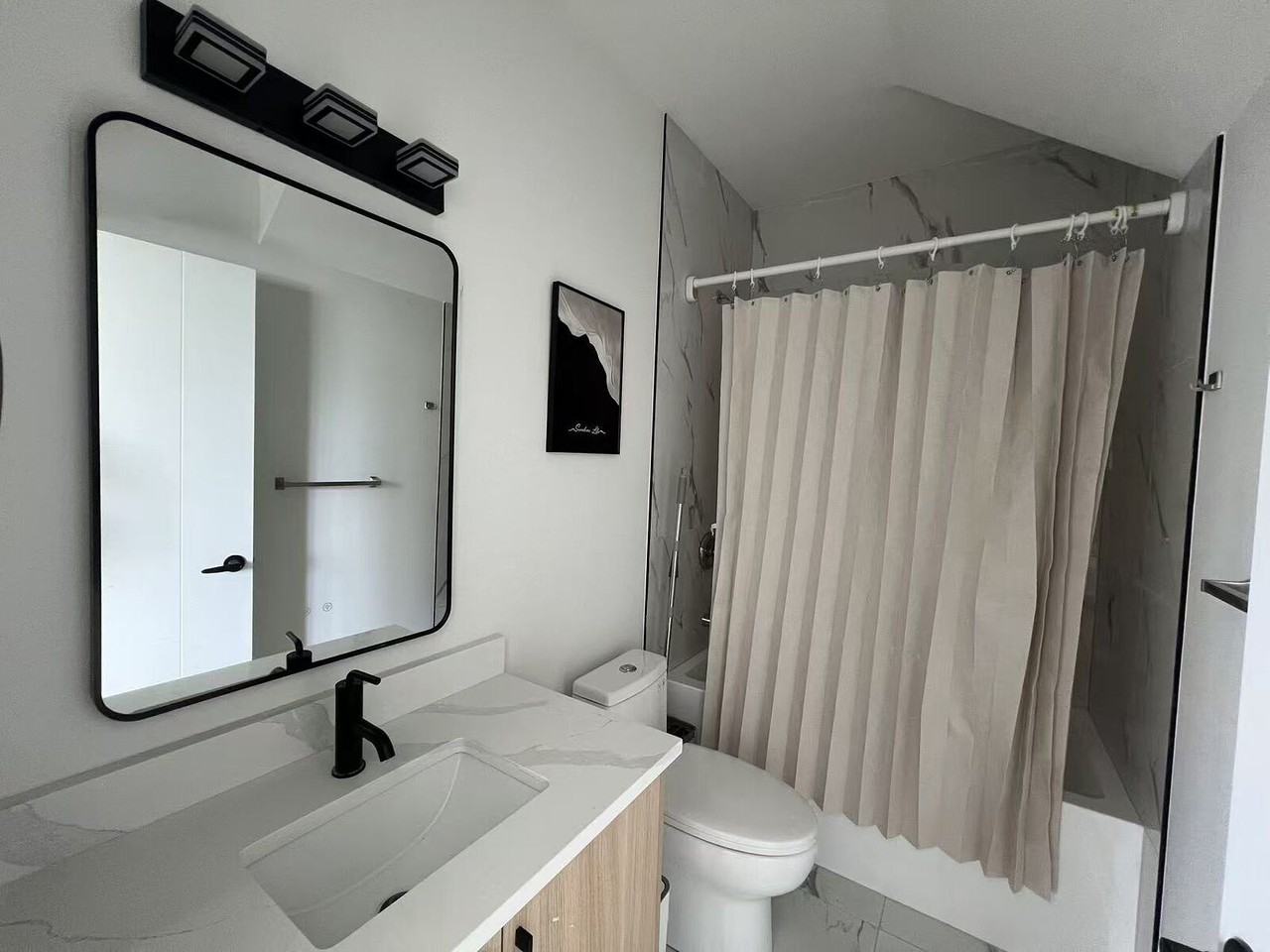 4804 - 4804 Voyageur Dr Nw - Photo 2 of 7