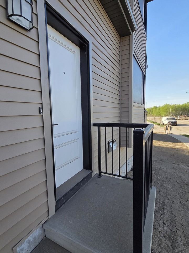 4280 Kinglet Dr Nw - Photo 2 of 16