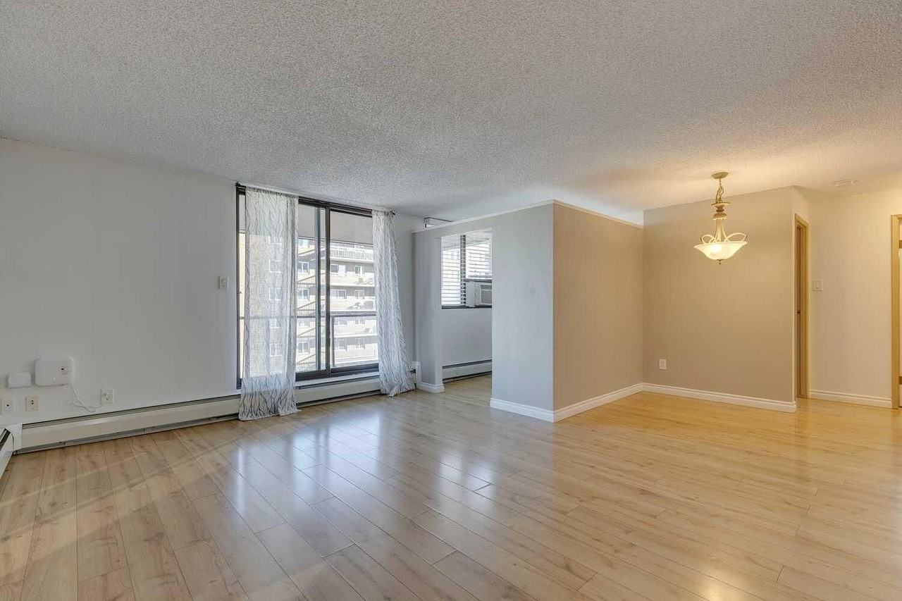 1334 13 Ave Sw - Photo 4 of 15