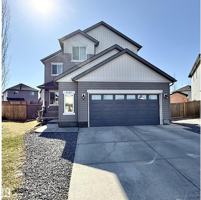 featured image of 6105 17a Ave Sw