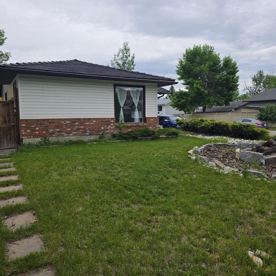 15248 1 St Se - Photo 3 of 14