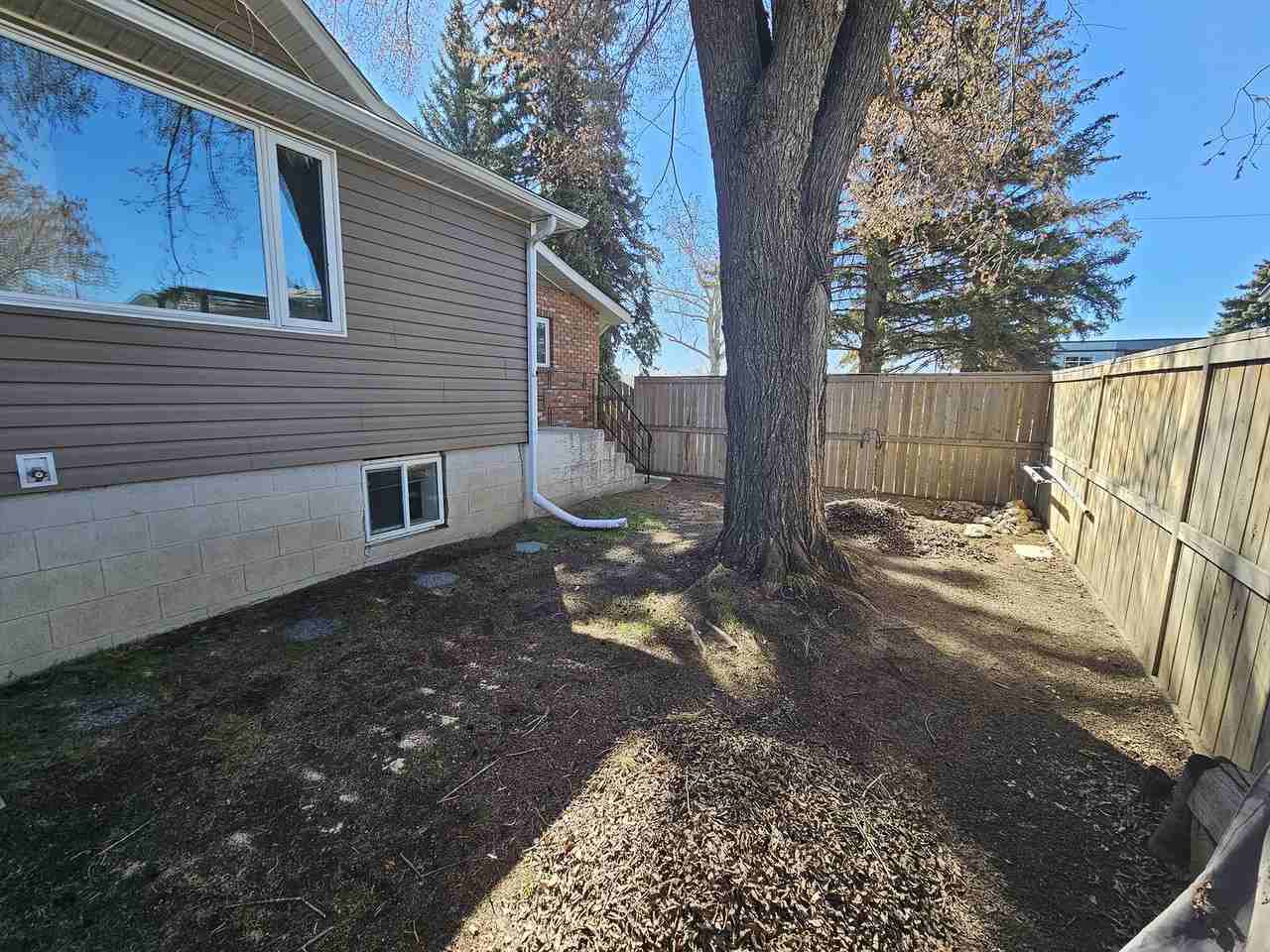 16 9 Ave W - Photo 4 of 31