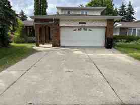 10824 42a Ave Nw - Photo 1 of 1