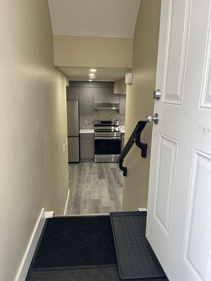 53 Evanston Way Nw - Photo 3 of 20