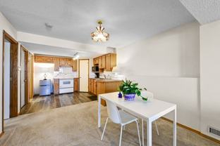 63 Anaheim Cres Ne - Photo 1 of 1