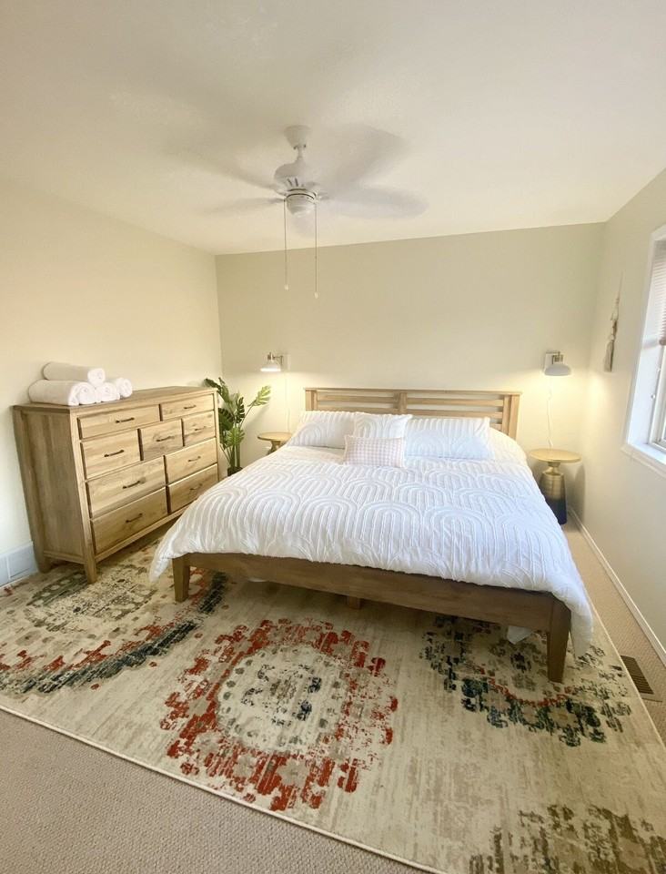 114 Vancouver Pl - Photo 4 of 4