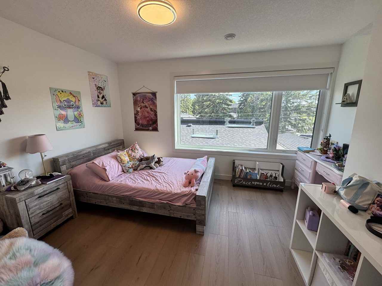 967 15 Ave Ne - Photo 7 of 13