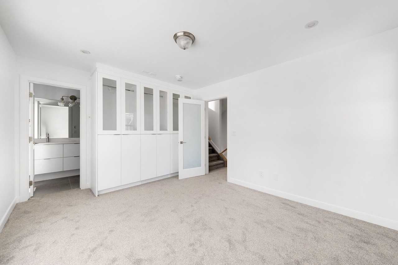 7927 112 Ave S NW - Photo 6 of 17