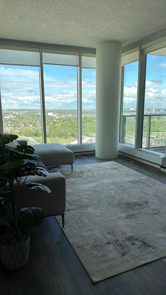 433 11 Ave Se - Photo 2 of 24