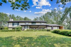 featured image of 42 Lake Ere Estate