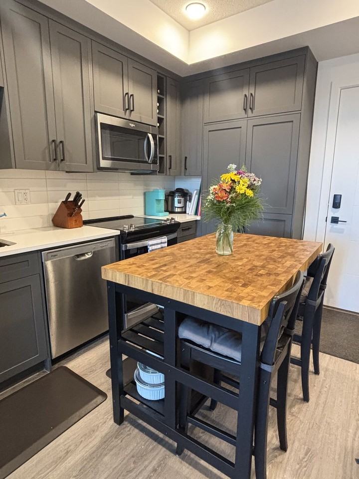 3932 University Ave Nw - Photo 2 of 27