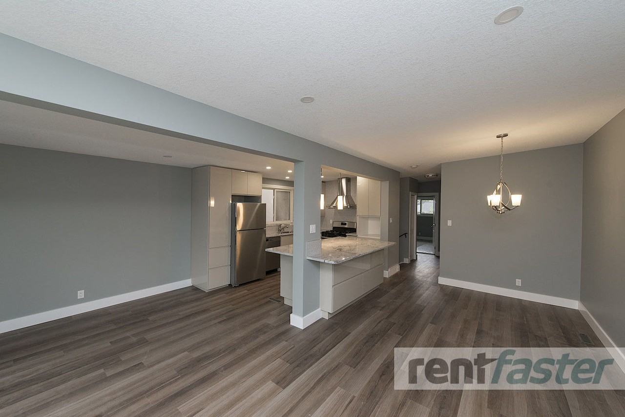3019 29 St Sw - Photo 2 of 23